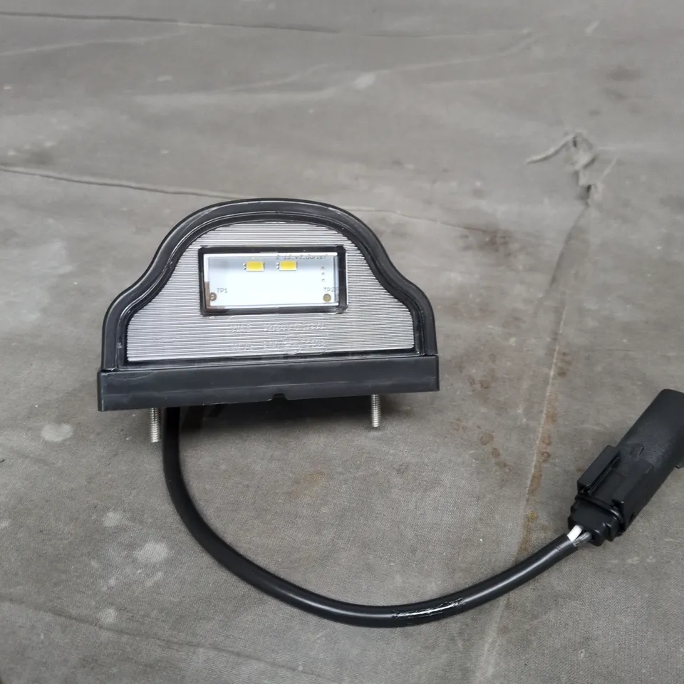 APPROXIMATELY 40 VTA-09 VEHICLE LIGHTS 