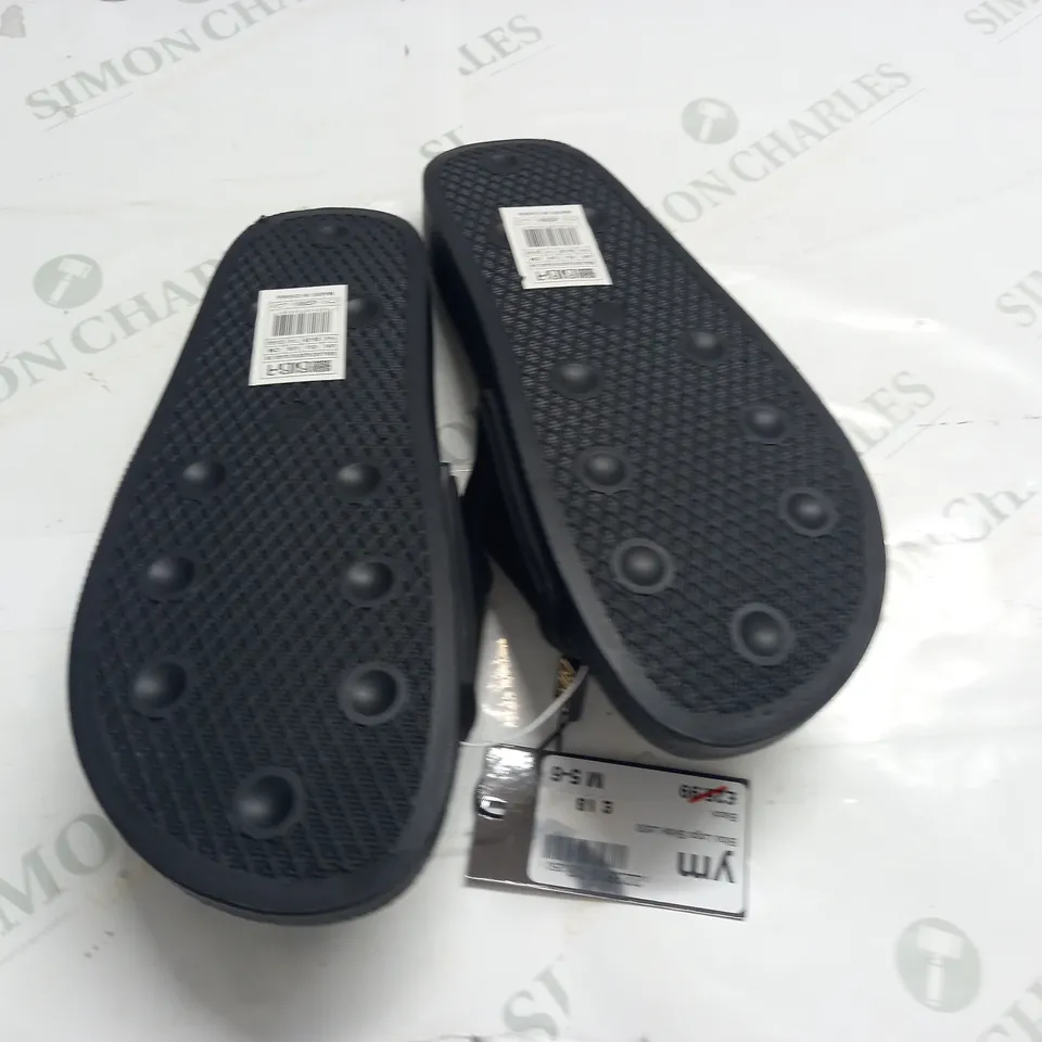 BIBA LOGO SLIDES IN BLACK - M 5-6