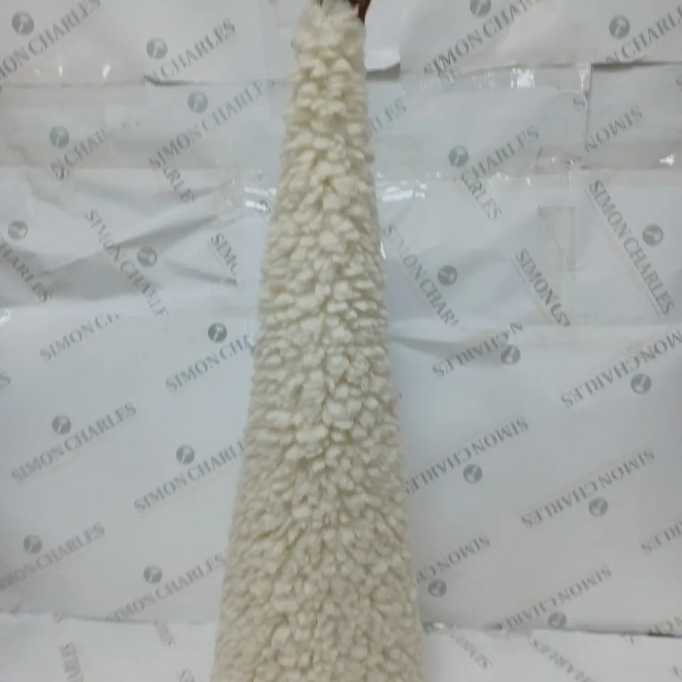 SHERPA KNIT LIGHT UP TREE RRP £35.99