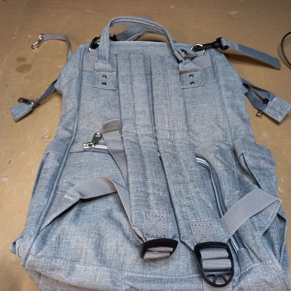 HOMENED RUGSACK IN GREY