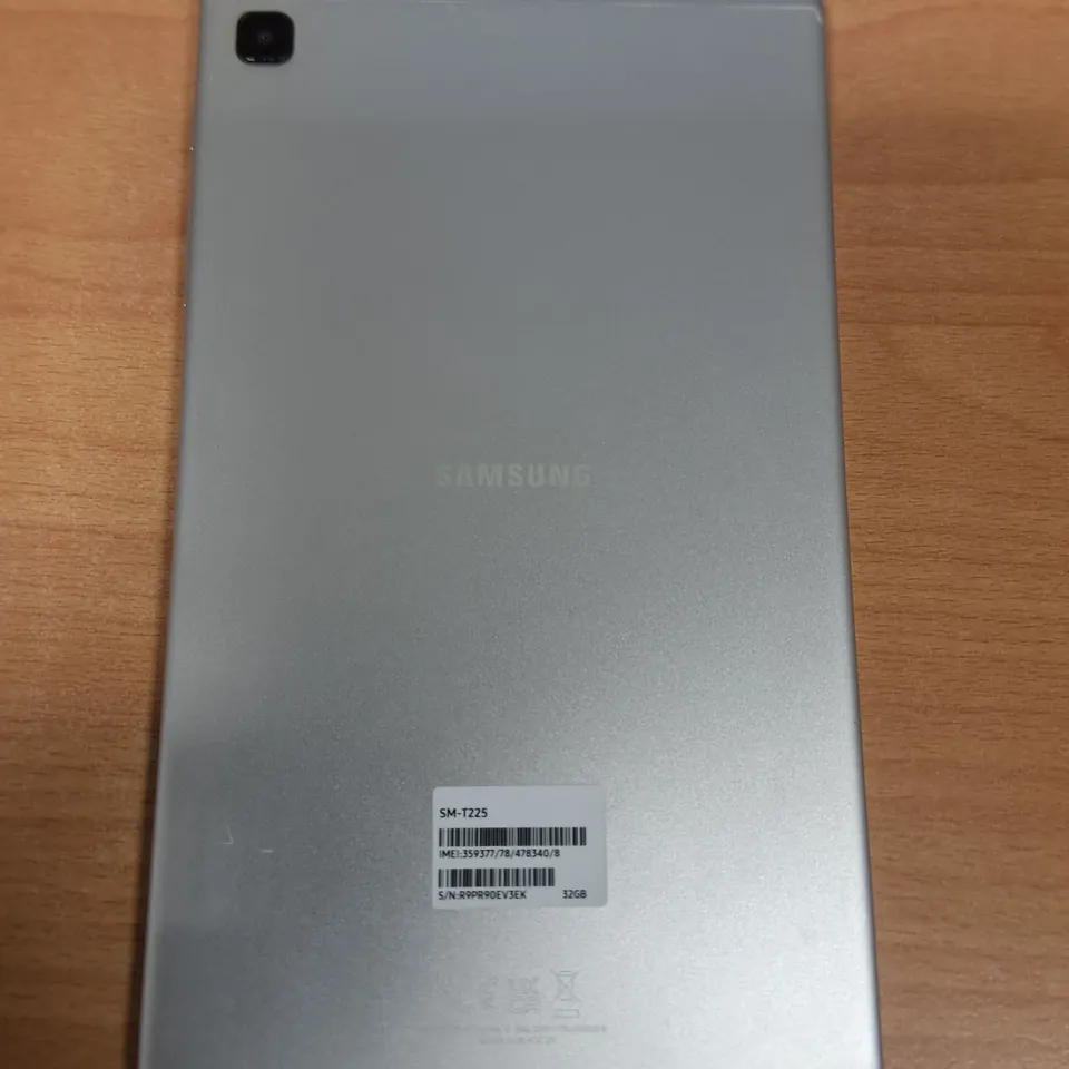 UNBOXED SAMSUNG GALAXY TAB A7 32GB IN SILVER - SM-T225