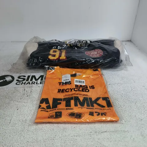 BOX OF APPROXIMATELY 10 ASSORTED CLOTHING ITEMS TO INCLUDE VARSITY BOMBER JACKET XS ETC