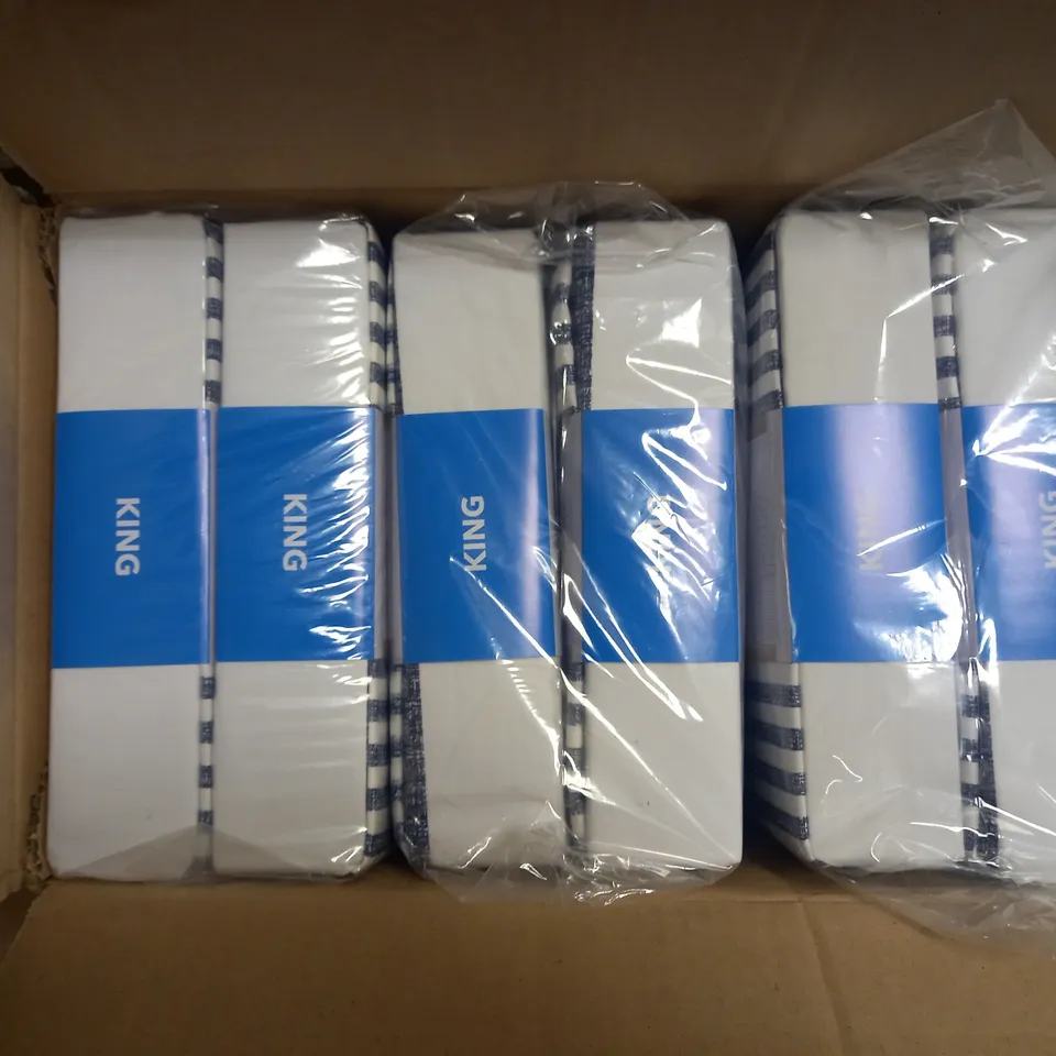BOX OF 3 GEORGE HOME 100% COTTON KING SIZE DUVET SETS - BLUE/WHITE 