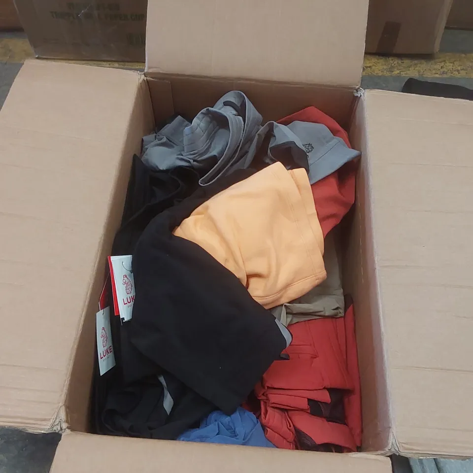 BOX CONTAINING A VERY LARGE QUANTITY OF ASSORTED LUKE SHORTS