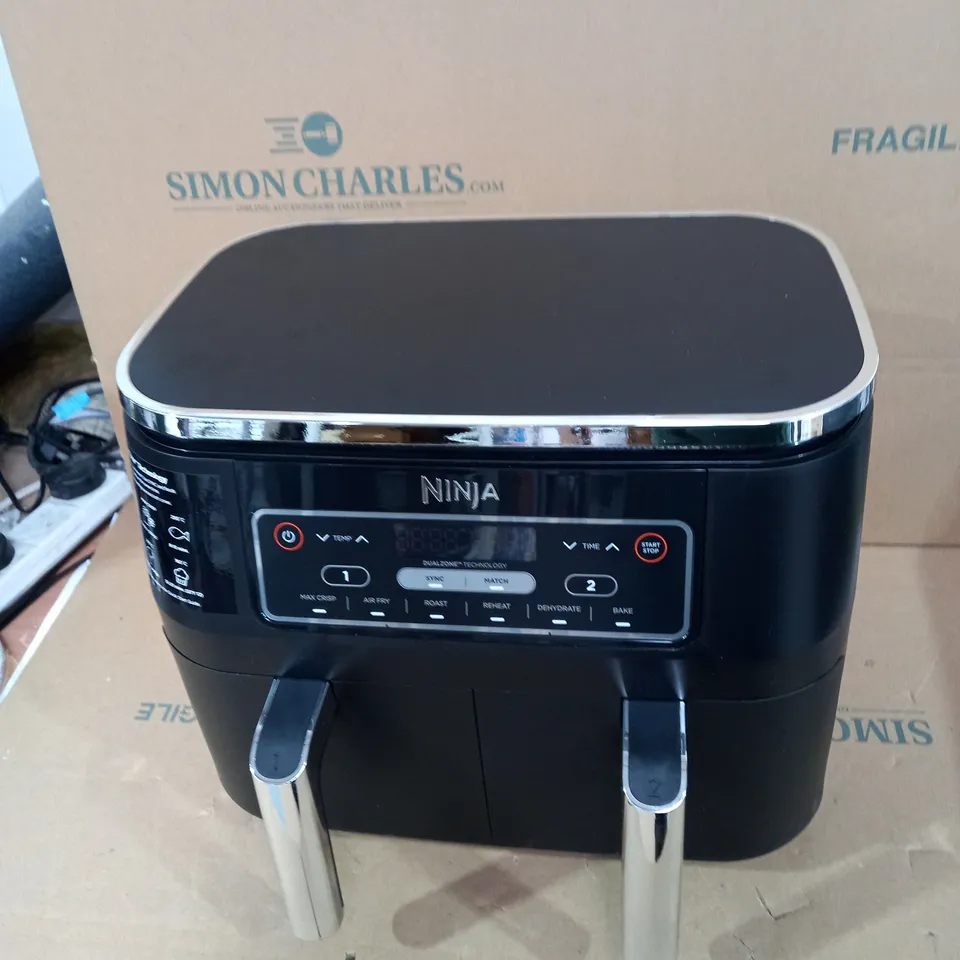 NINJA FOODI DUAL ZONE AIRFRYER AF300UK