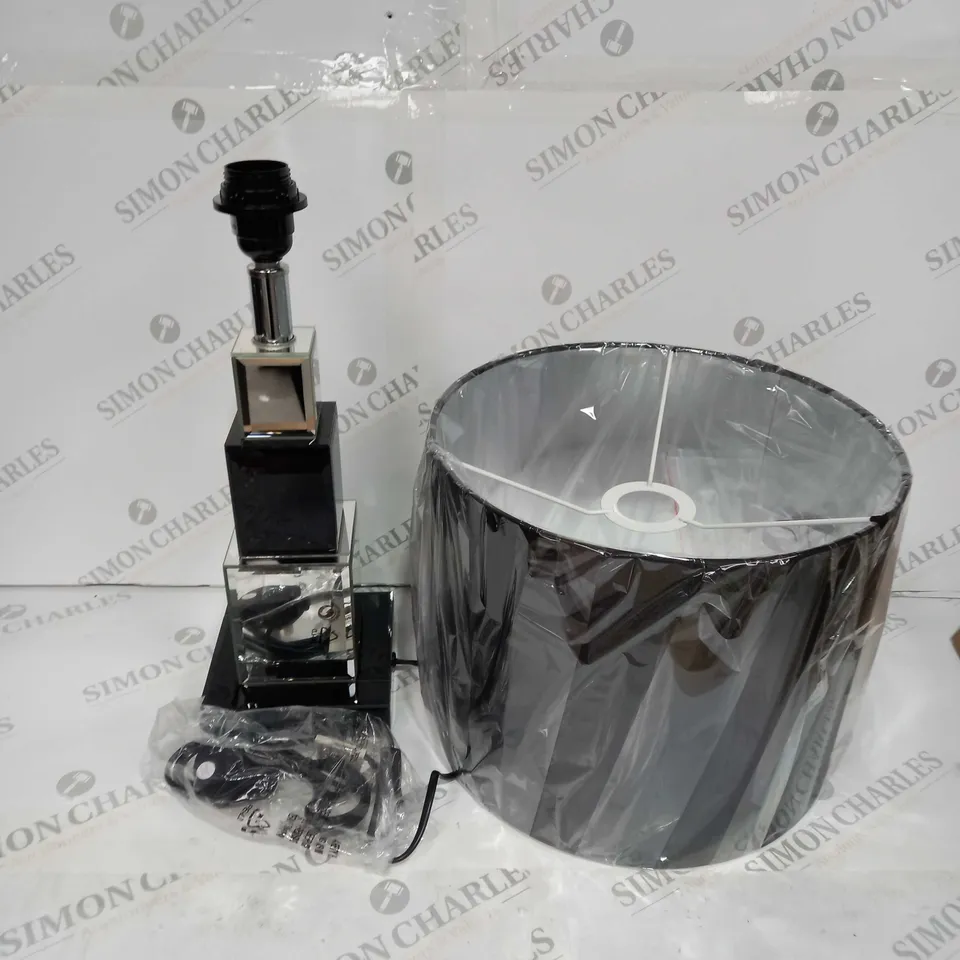 BOXED JM BY JULIEN MCDONALD TIERED LAMP