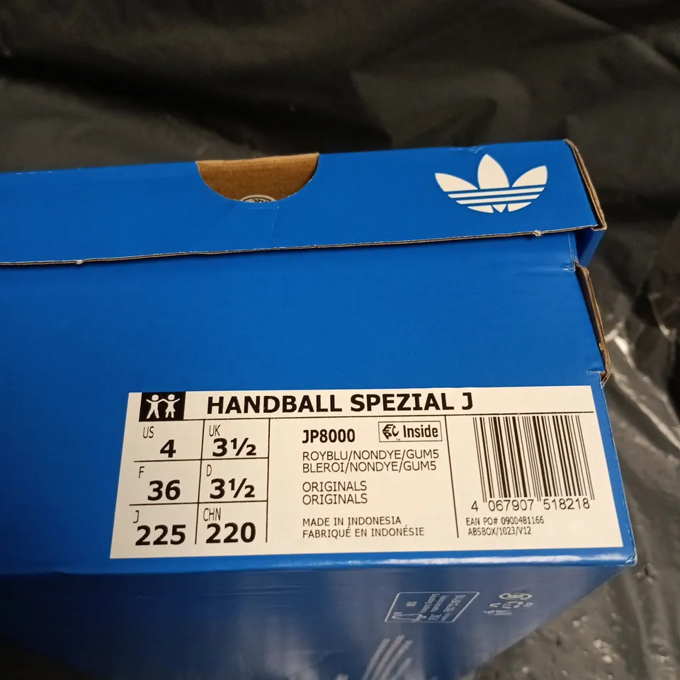 BOXED PAIR OF ADIDAS HANDBALL SPEZIAL BLUE SNEAKERS – UK 3.5 