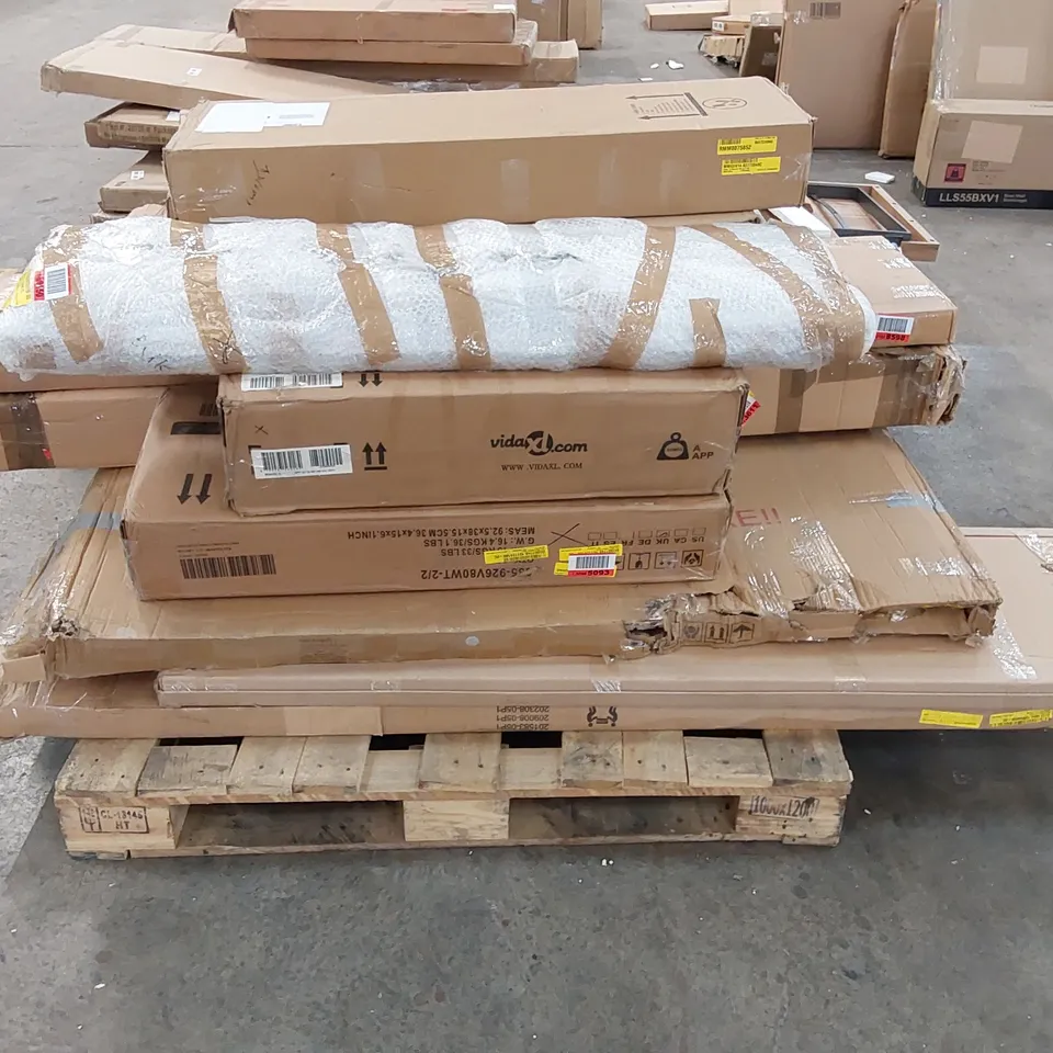 PALLET OF ASSORTED FURNITURE PARTS