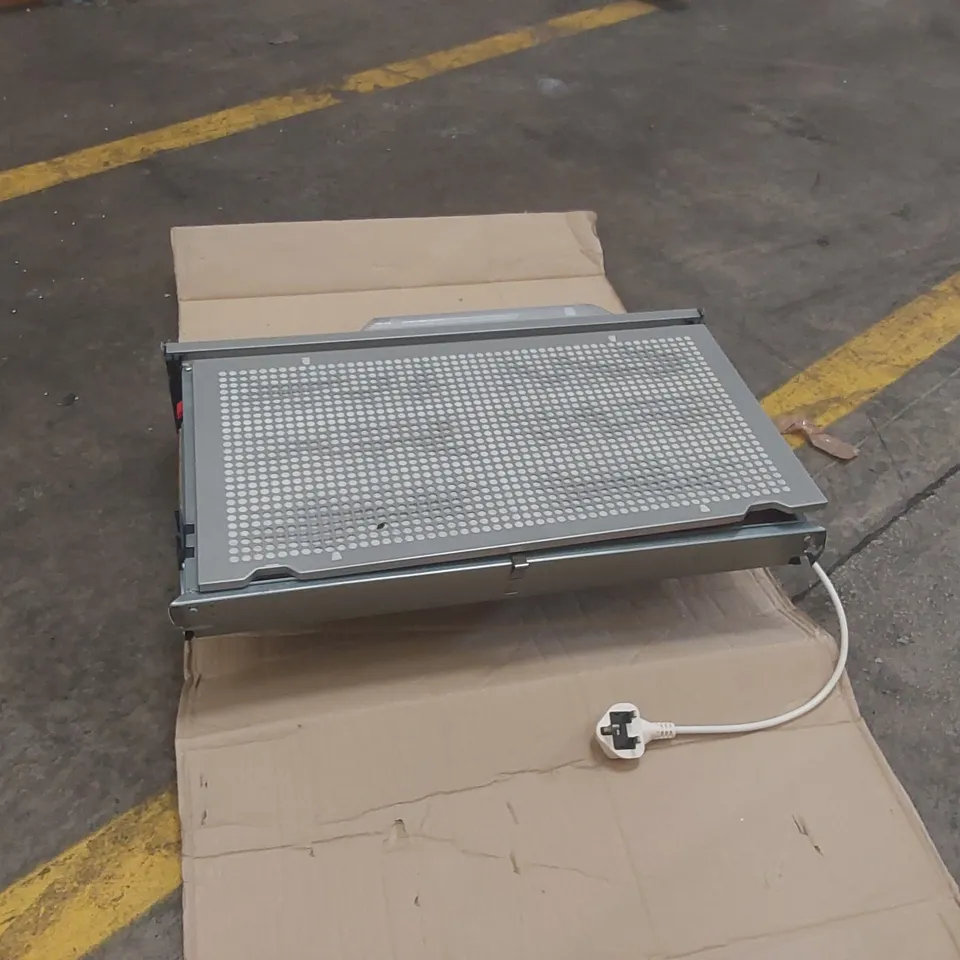 BOSCH DHE635BGB INTEGRATED COOKER HOOD