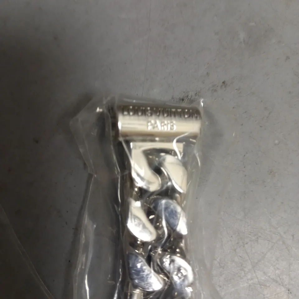 BOXED LOUIS VUITTON CHAIN
