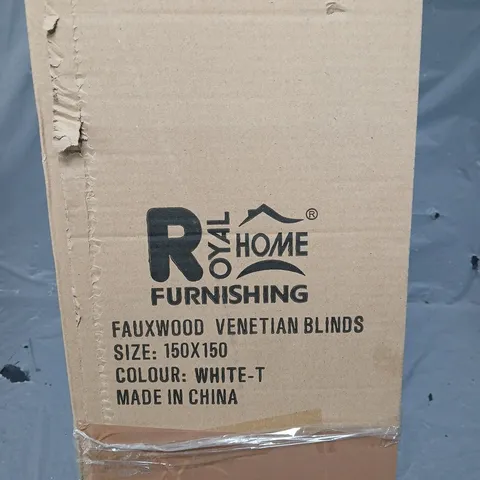 BOXED ROYAL HOME FURNISHING VENETIAN BLINDS WHITE 150 X 150CM - COLLECTION ONLY
