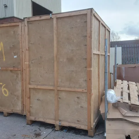 EMPTY WOODEN SHIPPING CRATE - APPROXIMATELY 1.55 x 2.3 x 2.15m