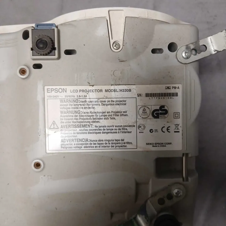 EPSON LCD PROJECTOR – MODEL H330B