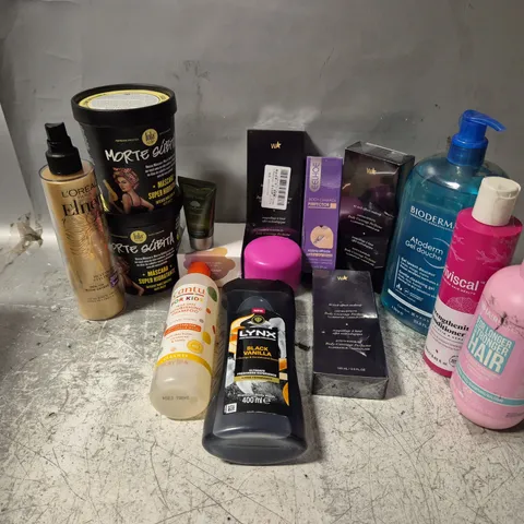 APPROXIMATELY 20 ASSORTED COSMETICS ITEMS TO INCLUDE HAIRBURST CONDITIONER (350ML), BIODERMA GENTLE CLEANSING GEL (1L), LOREAL ELNETT SATIN STYLING SPRAY (170ML), ETC