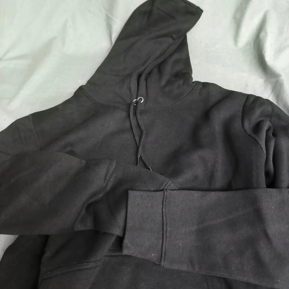 KANGAROO POO BLACK HOODIE WITH DRAWSTRING HOOD – SIZE M