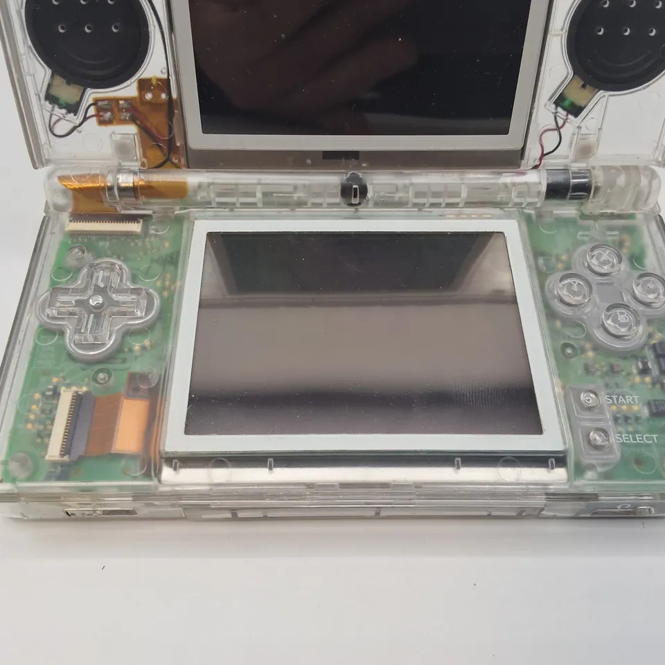 UNBOXED NINTENDO DS LITE IN CLEAR - USG 001