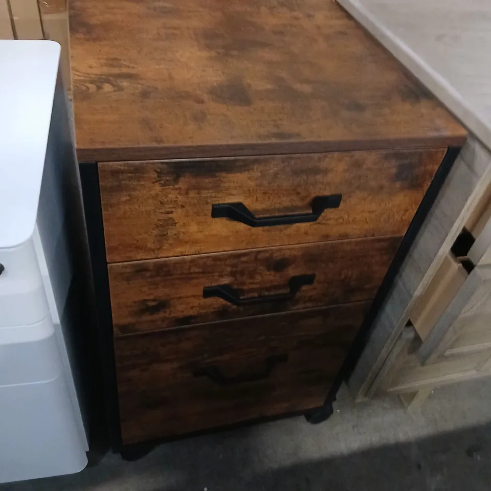 ALEXAND 3 DRAWER FILING CABINET 