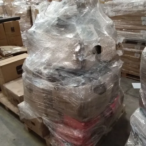 PALLET OF ASSORTED HOUSEHOLD GOODS & PRODUCTS TO INCLUDE; GYM MATS, CABIN BAGS, COAT HANGERS ETC