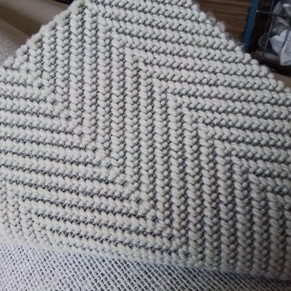 ROLL OF QUALITY GATSBY CHEVRON GREY CARPET APPROXIMATELY 4M × 15.1M