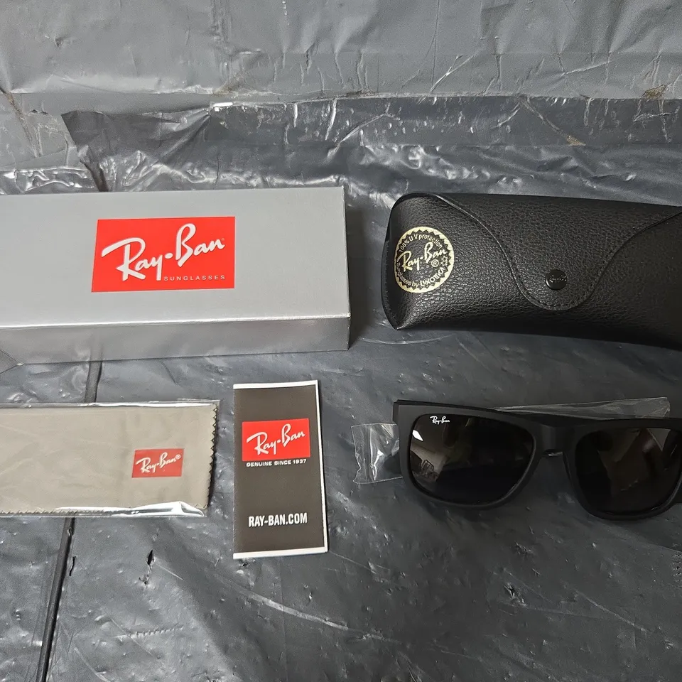 BOXED RAYBAN WAYFARER PRB4165 SUNGLASSES