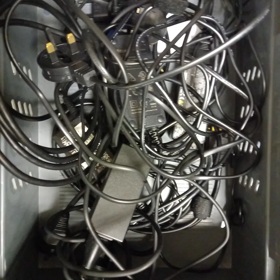 BOX OF APPROXIMATELY 20 ASSORTED PHONE & ELECTRICAL ITEMS TO INCLUDE IPHONE 14 PRO MAX CASE, SKY REMOTE CONTROL, TEMPERED GLASS SCREEN PROTECTOR ETC 