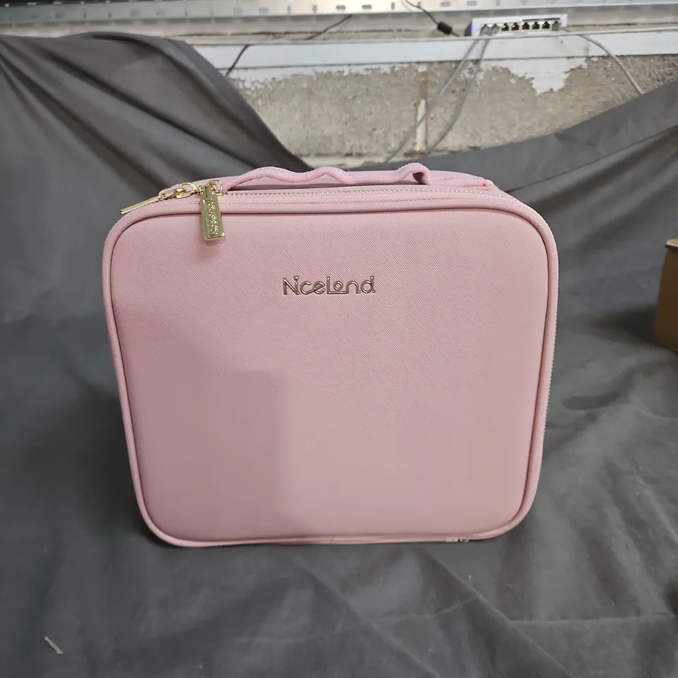 NICELAND PINK MAKEUP CASE WITH INTERIOR DIVIDERS
