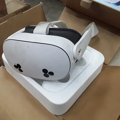BOXED META QUEST 3S 256GB (ONLY HEADSET)