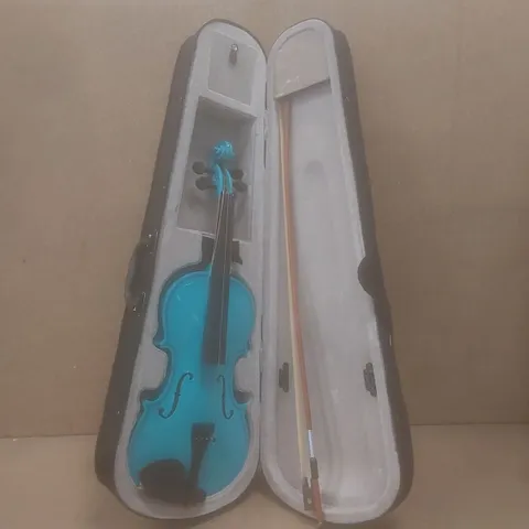 VIOLIN WITH CARRYCASE 