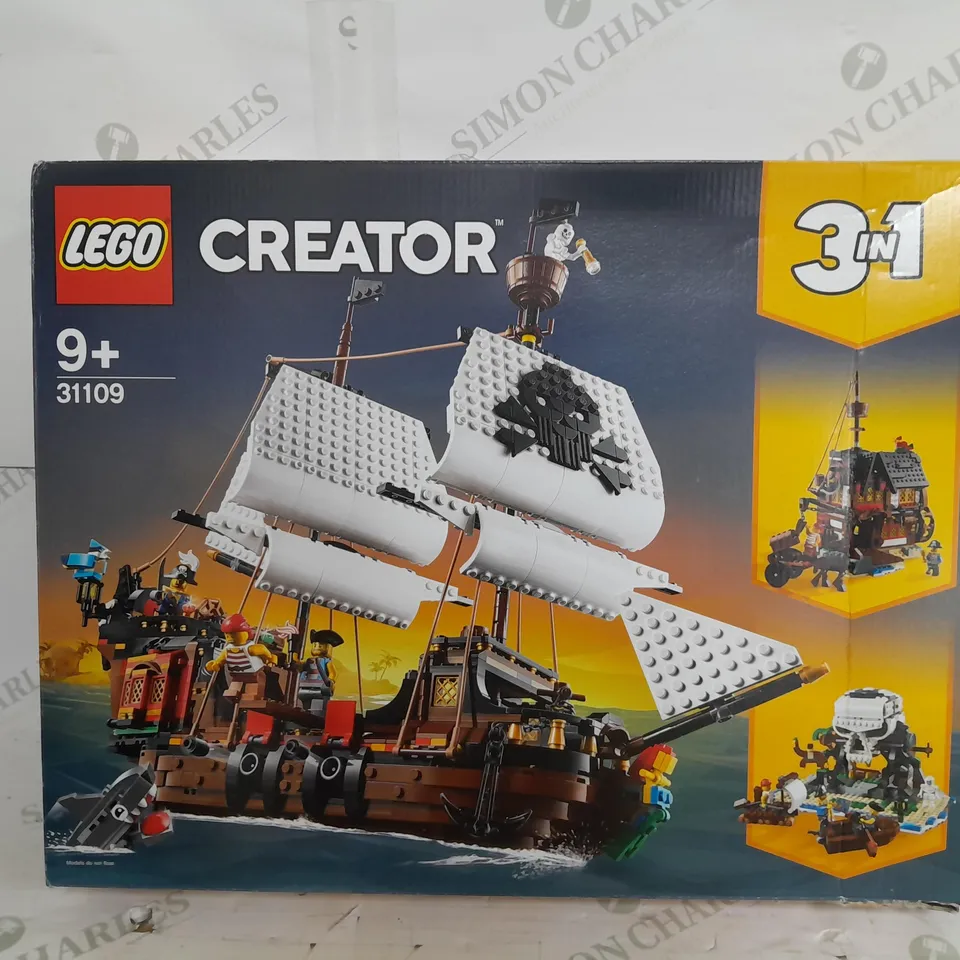 LEGO CREATOR SET - PIRATE SHIP RRP £109.99