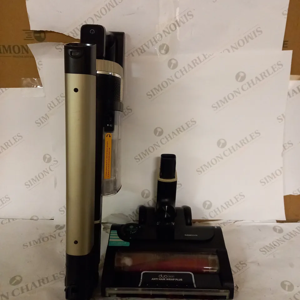 SHARK CORDLESS STICK VACUUM CLEANER PET PRO MODEL