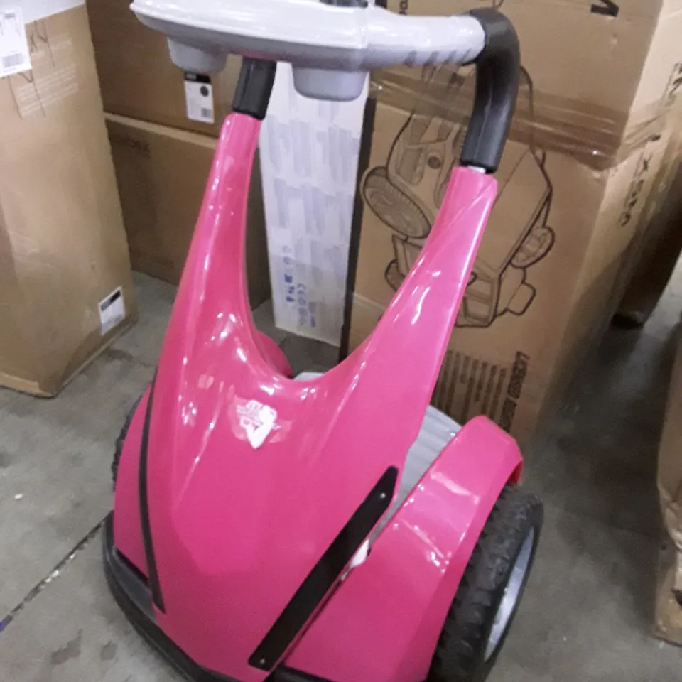 FEBER DAREWAY RIDE ON KIDS BALANCE SCOOTER - PINK