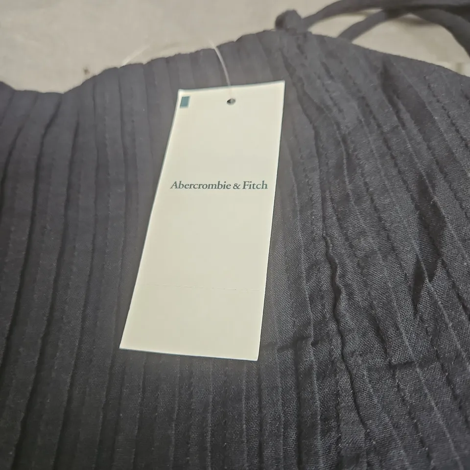 ABERCROMBIE & FITCH BLACK STRAPPY DRESS WITH SMOCKED BODICE – WOMEN'S EXTRA SMALL PETITE TAGGED