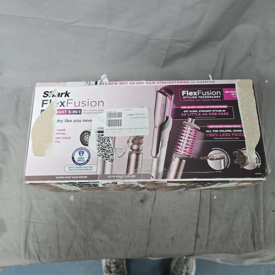 SHARK FLEXFUSION STRAIGHT 6-IN-1 AIR STYLER, DRYER & CERAMIC STRAIGHTENER