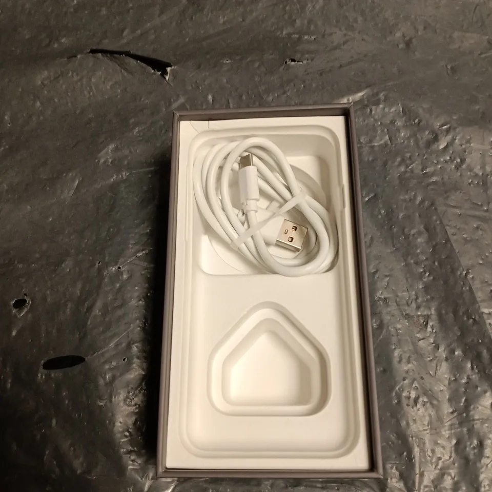 APPLE IPHONE 8 64GB SPACE GREY – BOXED 