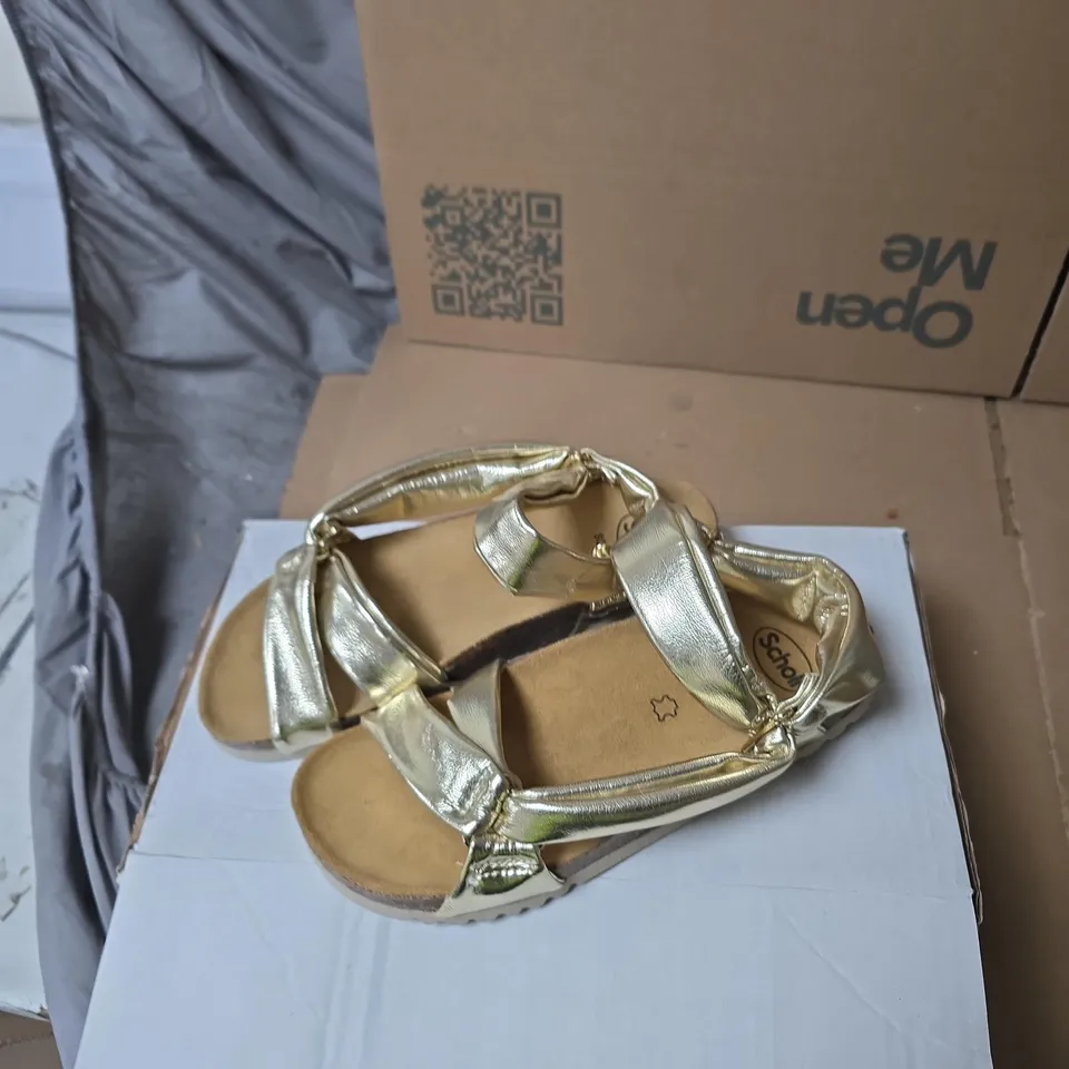 SCHOLL SOFTSTEP SANDALS – METALLIC GOLD, UK 5 (EU 38)