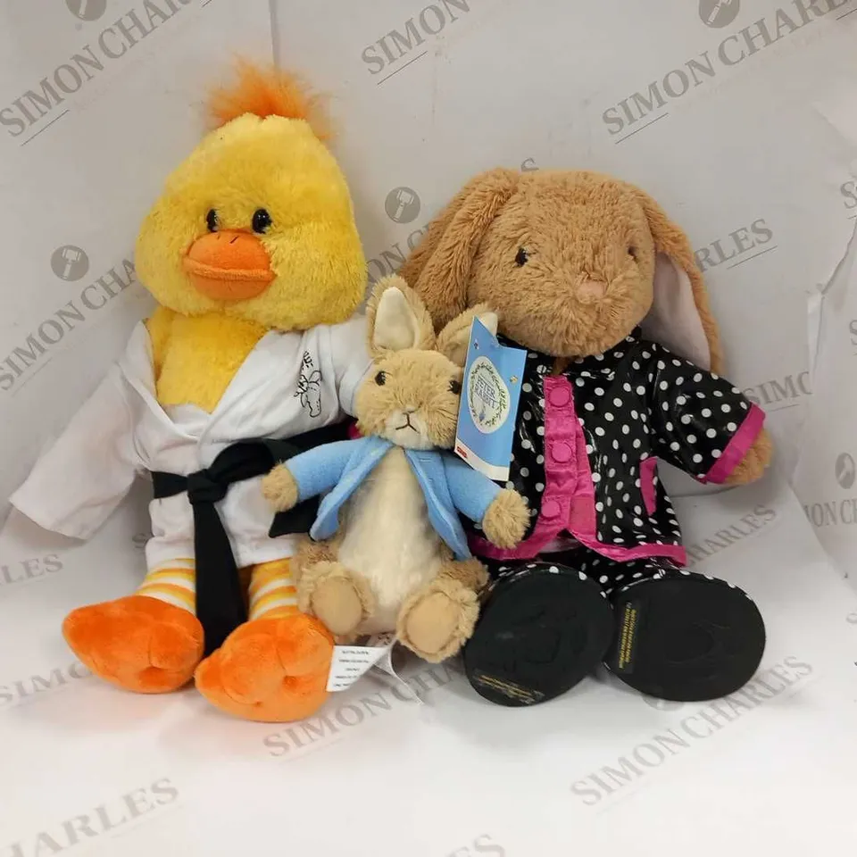 3 ASSORTED SOFT PLUSH ANIMAL TOYS TO INCLUDE; PETER RABBIT AND BUILD A BEAR