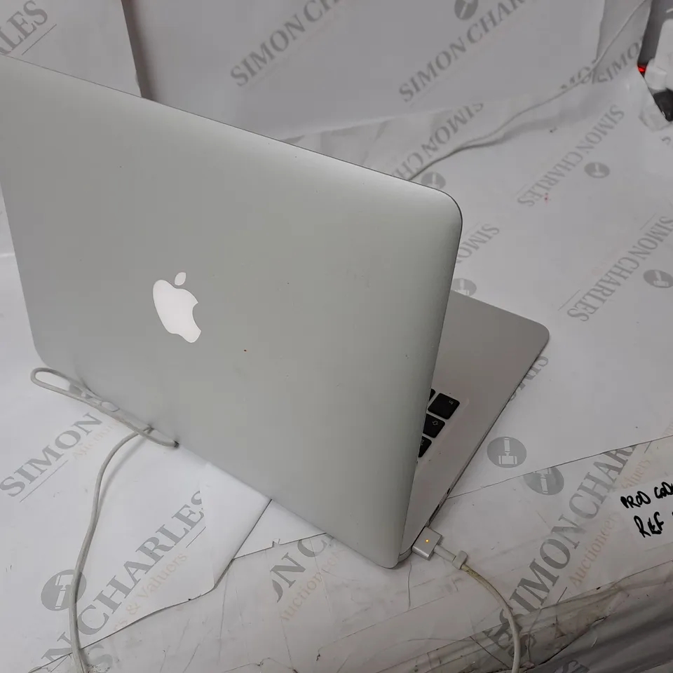 APPLE MACBOOK AIR7, 2/A1466 SERIEL # C1MRW4R5H3QF