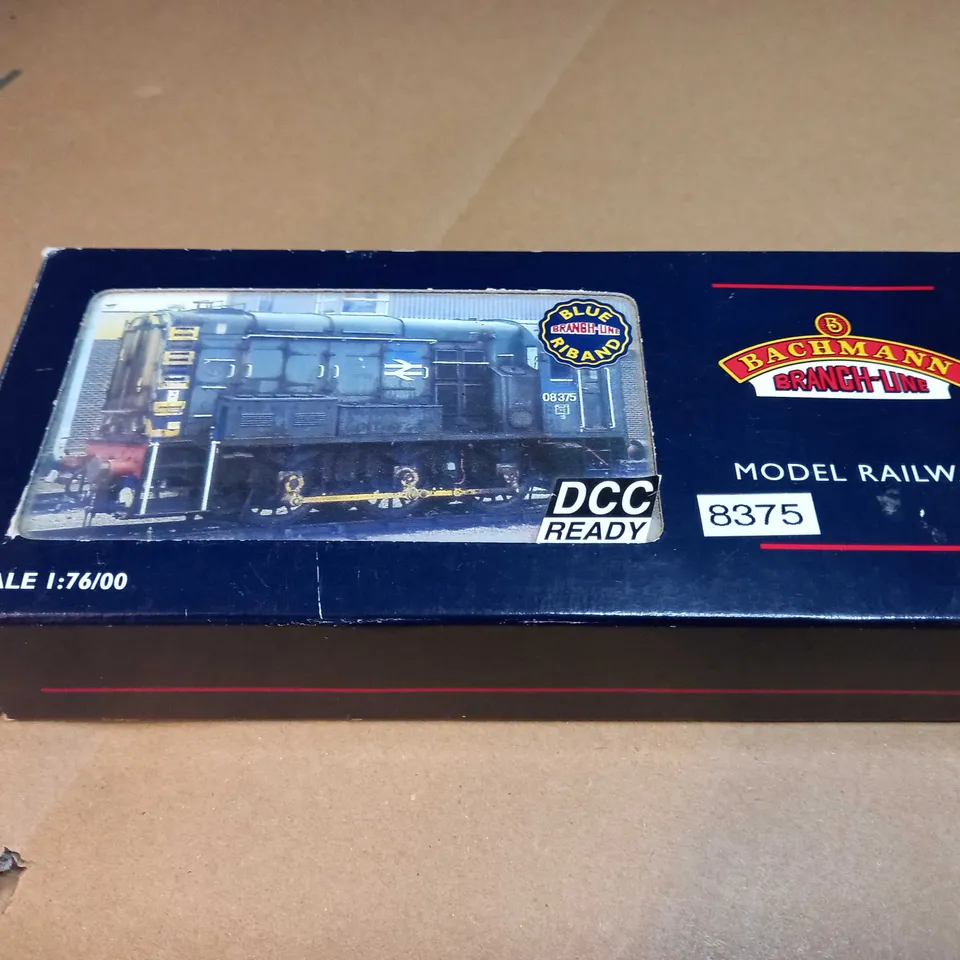BOXED BACHMAN MODEL RAILWAYS 8375 - DIESEL SHUNTER HINGED DOOR 