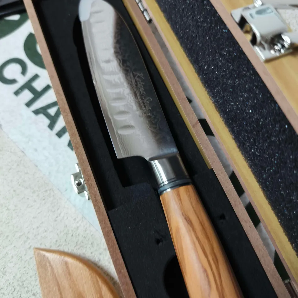 KATANA SAGA 12CM SANTOKU KNIFE VG-10 DAMASCUS, 67-LAYER BLADE, IN WOODEN PRESENTATION BOX