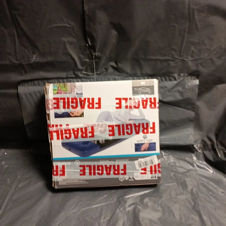 BESTWAY AIR MATTRESS (FRAGILE PACKAGING)