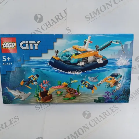 LEGO 60377 DIVING BOAT