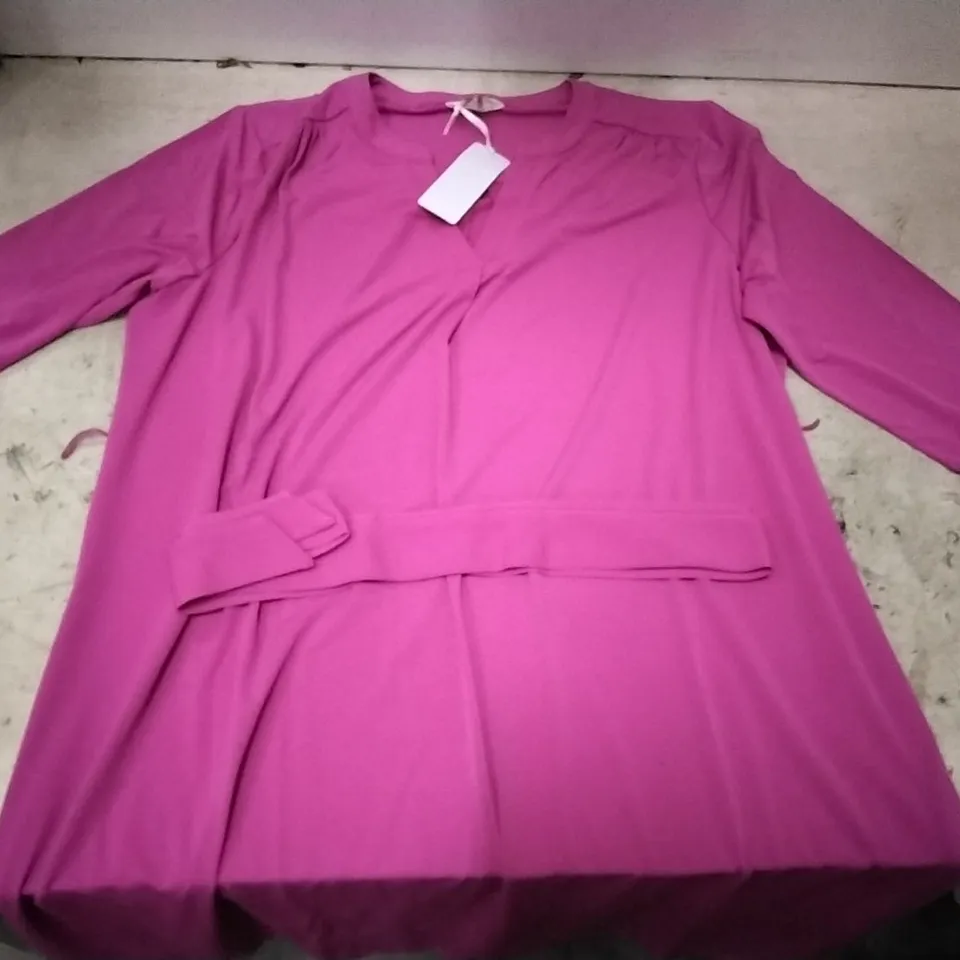 BOX OF APPROXIMATELY 22 DANNII MINOGUE HOT PINK SATIN TUNICS XL