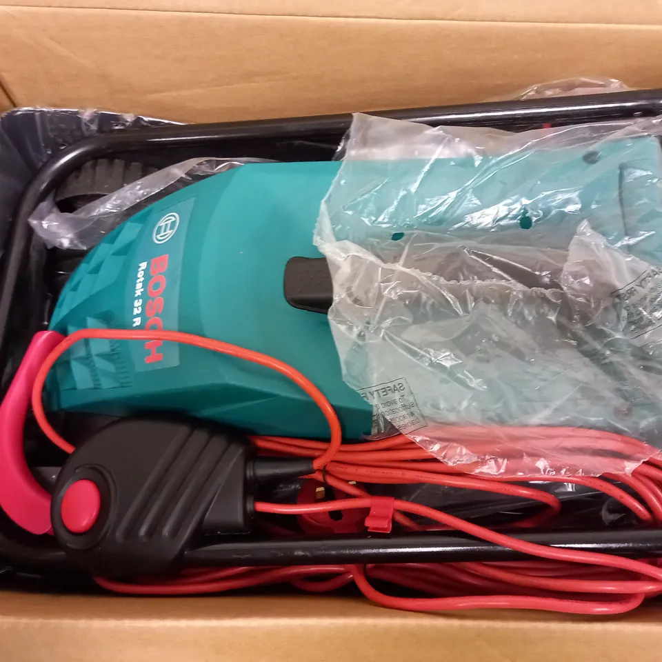 BOSCH ROTAK 32 R LAWNMOWER
