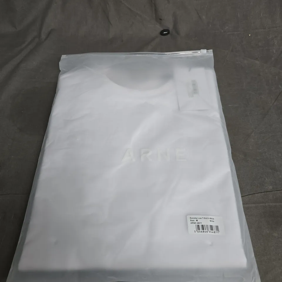 ARNE EVERYDAY LUXE T-SHIRT – WHITE – SIZE M