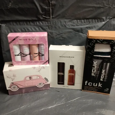 BOX OF APPROXIMATELY 15 ASSORTED BATH AND BODY GIFT SETS TO INCLUDE FCUK, RITUALS AND MISS SO...?