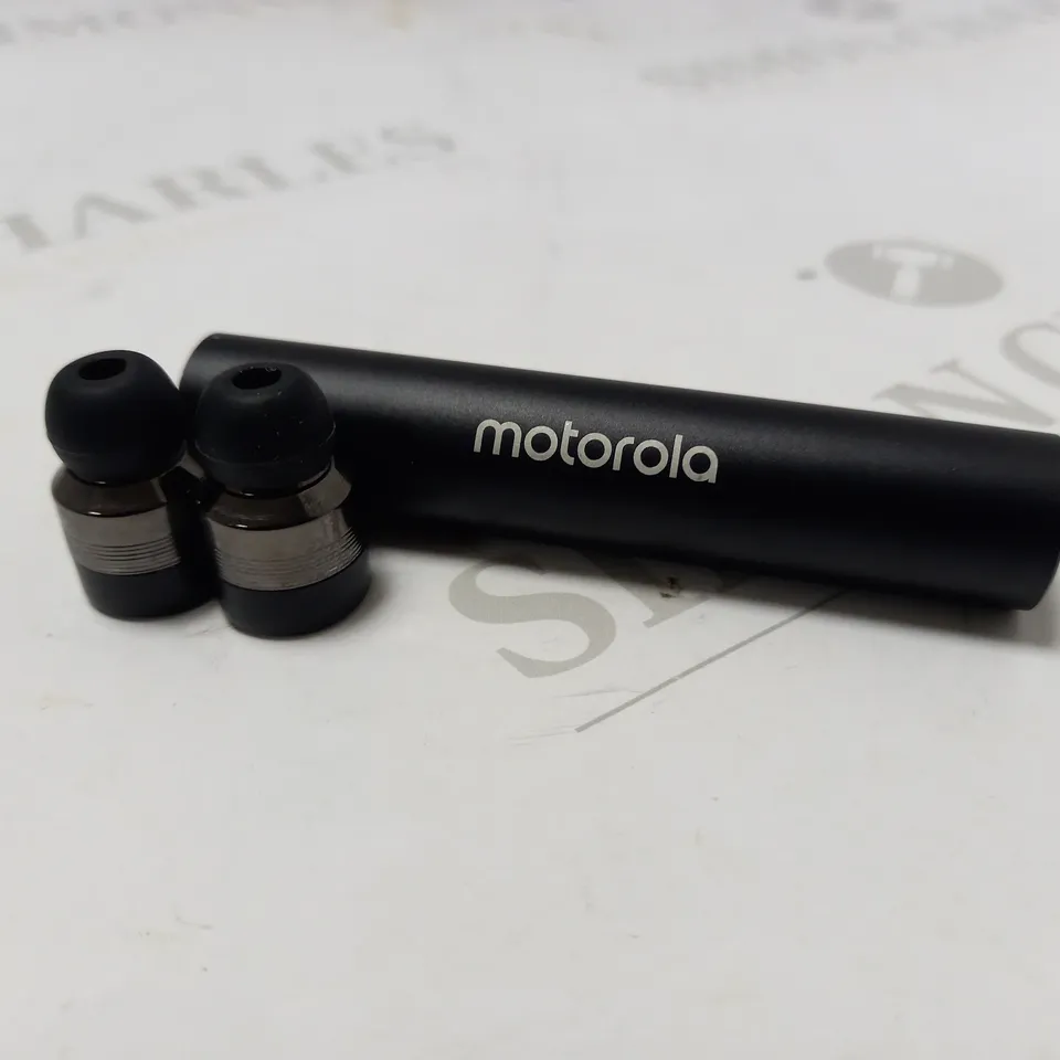 MOTOROLA LIFESTYLE VERVEBUDS 300 WIRELESS BLUETOOTH IN-EAR HEADPHONES