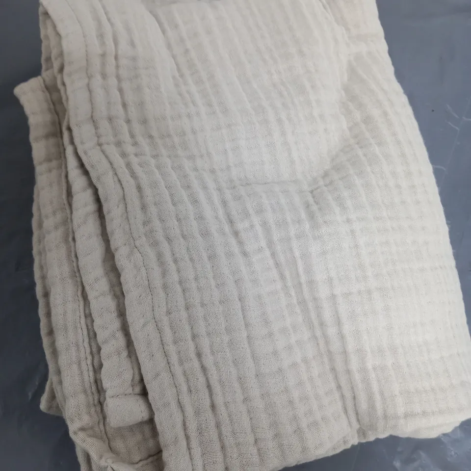 K BY KELLY HOPPEN 100% COTTON MUSLIN TABLE RUNNER