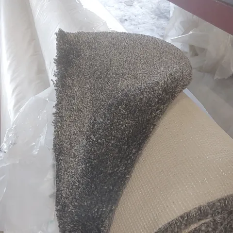 ROLL OF QUALITY FEELINGS LEAD CARPET - APPROXIMATELY 3.3 x 5m