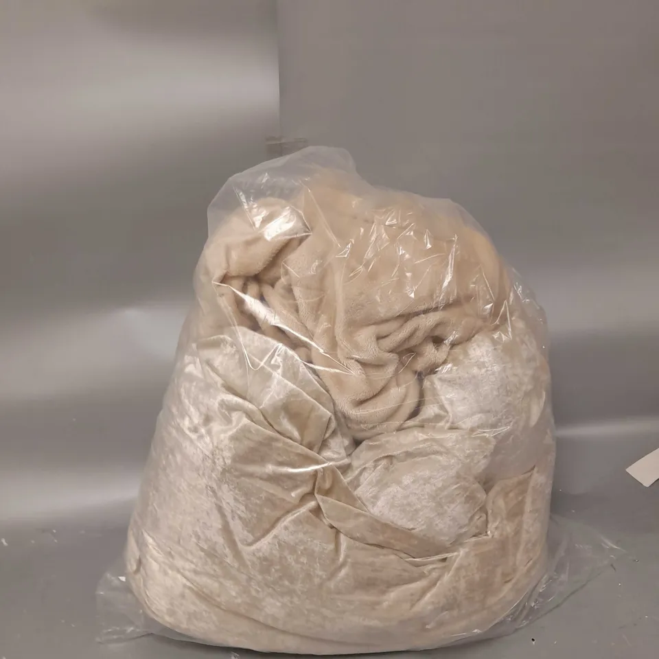 COZEE HOME KING SIZED VELVET DUVET COVER IN CHAMPAGNE COLOUR