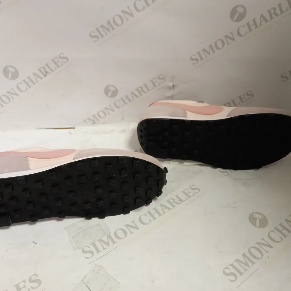 NIKE WAFFLE ONE WOMENS PINK UK 4.5